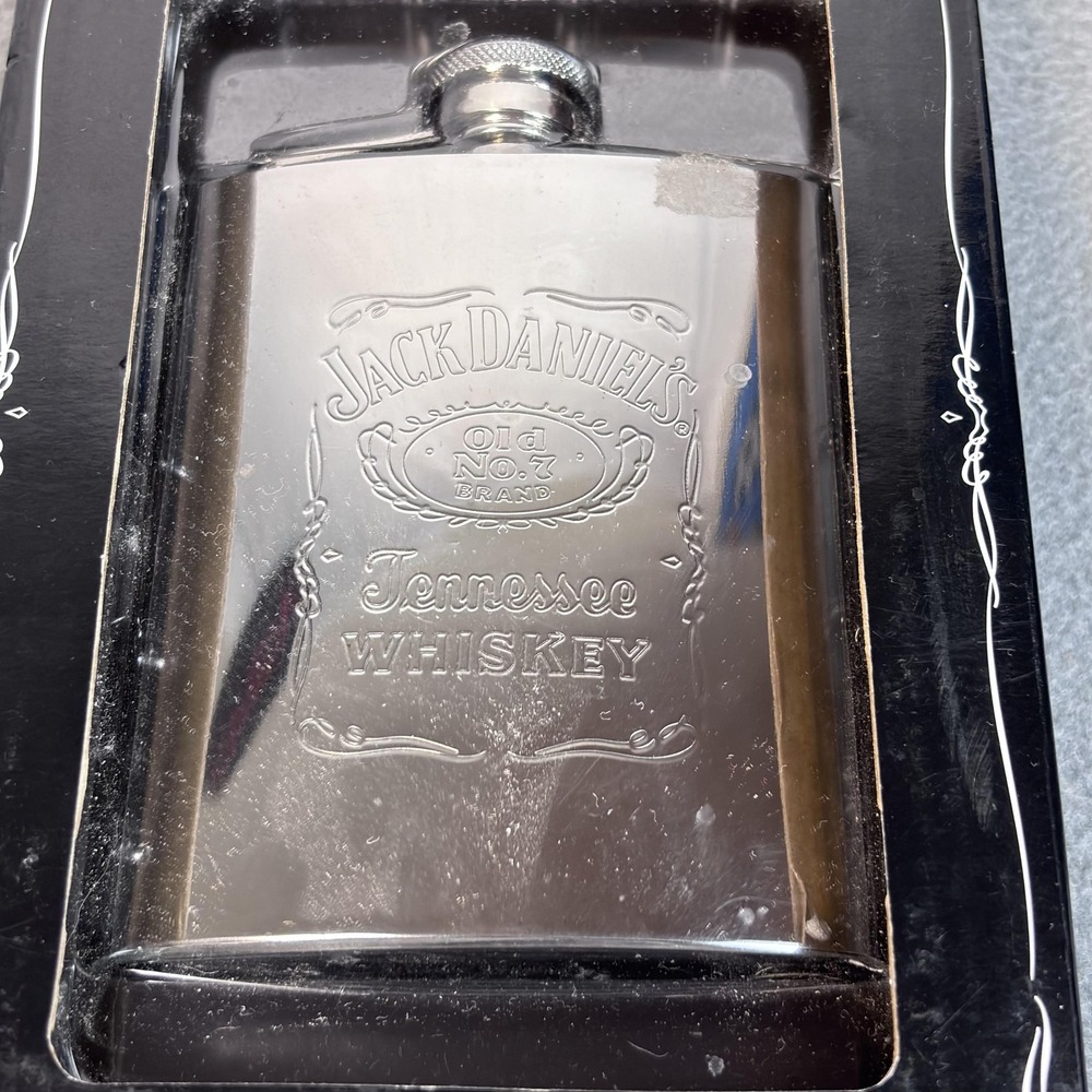 Jack Daniel's Stainless Steel Flask Old No 7 Tennessee Whiskey Box Gift Set New
